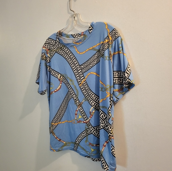 Chains & Ladders  Graphic T-shirt | Size Small - Picture 4 of 7